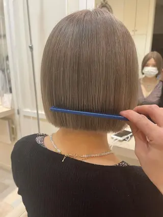 ショート 東梅田エリアカラー ヘアセットNo. 1のヘアスタイル