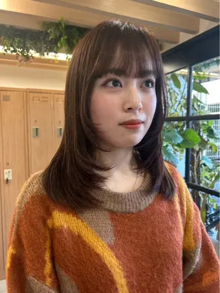 ミディアム 久保山 遥菜のヘアスタイル