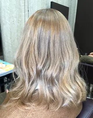 セミロング カラー hair salon Ame(エイム)所属・熊井 達也のヘアスタイル