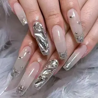 ネイル YOYO 💅のネイルデザイン