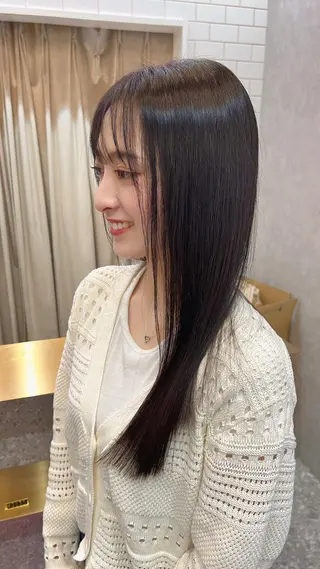 ロング 福岡縮毛矯正✨️ ストレート 向井和輝のヘアスタイル