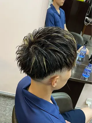 ミディアム カラー CuMARi所属・歴7年🔥メンズ専門 100％満足させますのヘアスタイル