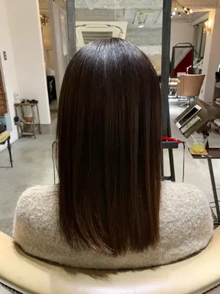 セミロング 妙見 知洋のヘアスタイル