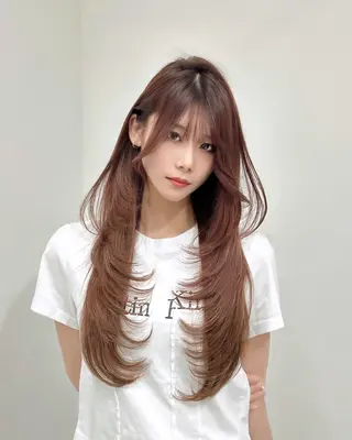 セミロング LOMKH所属・レイヤー/エクステ /縮毛矯正/タツヤのヘアスタイル