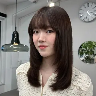 ミディアム INORI🐳/ ボ ブ/フェイスレイヤーのヘアスタイル
