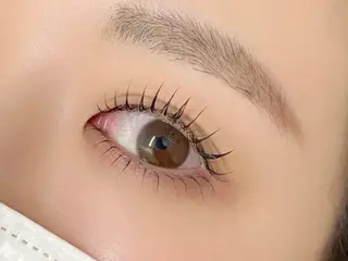 マツエク・マツパ LEV.(レヴ)草加 梶原彩冬美のマツエク・マツパデザイン