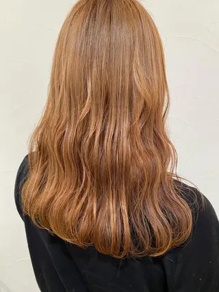 ミディアム カラー トレンドヘアーに🌈 川村　静香のヘアスタイル