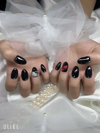 ネイル YOLO NAILのネイルデザイン