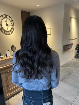 ロング カラー 川越 輝梨奈のヘアスタイル