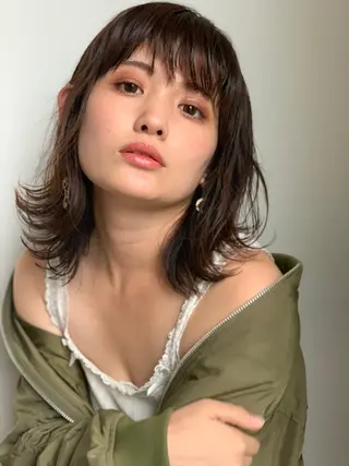 ミディアム カラー 四ッ井 翔のヘアスタイル