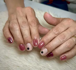 ネイル Nailsalon Latteのネイルデザイン