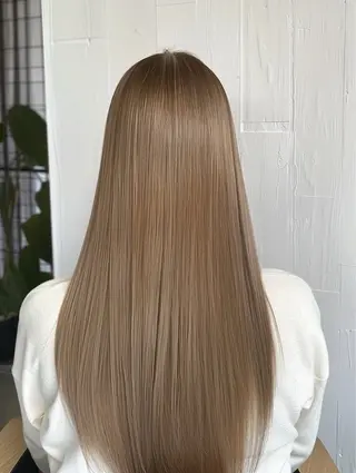 カラー はるか/阪急茨木/髪 質改善/透明感カラーのヘアスタイル