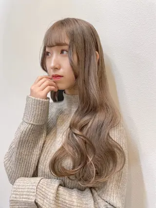 ロング カラー ハイトーン/透明感 / sanamiのヘアスタイル