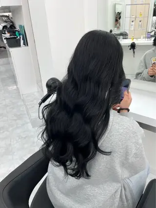 ロング カラー 似合わせヘア🪽 riko🐈⬛のヘアスタイル