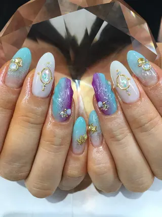 ロング ネイル glow_ nailのネイルデザイン