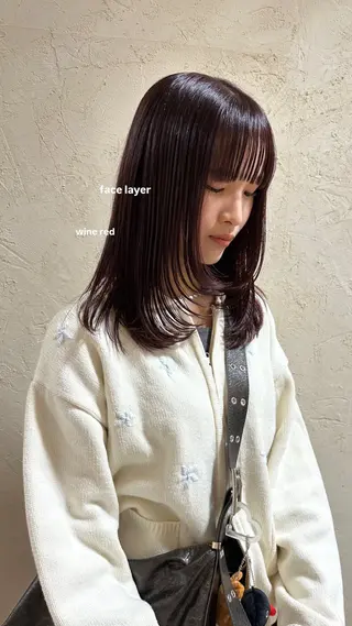 セミロング カラー v-lab studio所属・韓国レイヤーカット/ 艶カラー/ noaのヘアスタイル