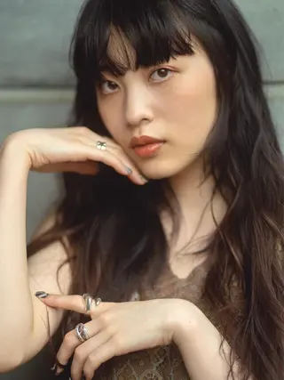 ロング パーマ 🎀ハイトーン/レイ ヤー/Reina🎀のヘアスタイル