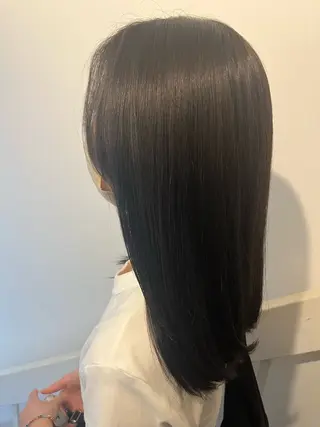 セミロング カラー 奥山 沙季(大井町)のヘアスタイル