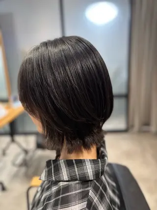 ミディアム 杉本 瑠菜のヘアスタイル