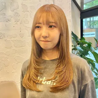セミロング カラー GO TODAY SHAiRE SALON 原宿本店所属・河内康太/ハイトーン ダブルカラー/艶髪のヘアスタイル