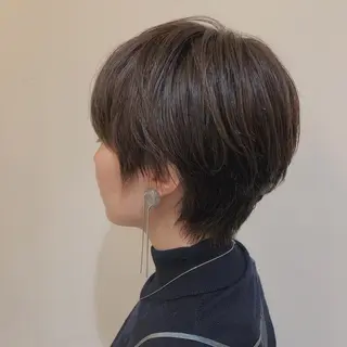 ショート ヤマモト マイのヘアスタイル
