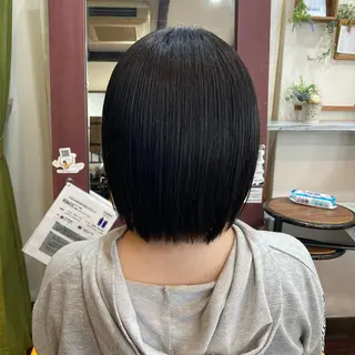 ショート Well‘s黒木🌿 レイヤー💎寒色のヘアスタイル