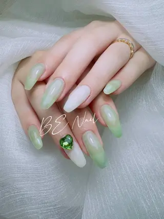 ネイル be nail所属・BE NAIL  新松戸のネイルデザイン