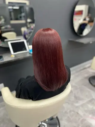 ミディアム white.梅田所属・White梅田  ／ COCOのヘアスタイル