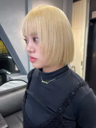 ミディアム カラー TATSUブリーチ/ ミルクティーベージュのヘアスタイル