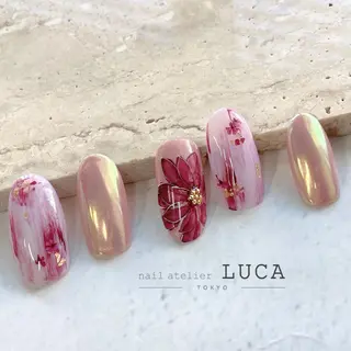ネイル ネイルアトリエルカ スタッフのネイルデザイン