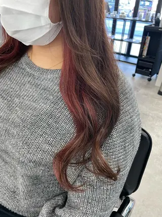 ロング カラー KANGOLSALON 富山セントラル所属・松井 亜美のヘアスタイル