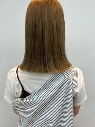 ミディアム SUR    QUATRE所属・宮前 尋のヘアスタイル