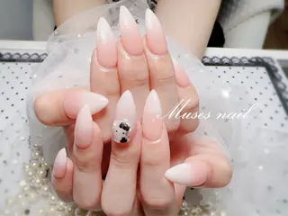 ネイル MUSES  NAIL  SALON所属・MUSES ネイルのネイルデザイン