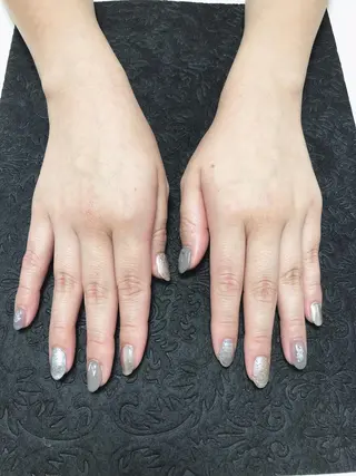 ネイル 辻 依子のネイルデザイン