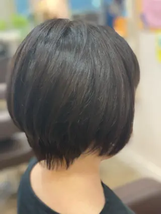 ショート 鈴木 雅人のヘアスタイル
