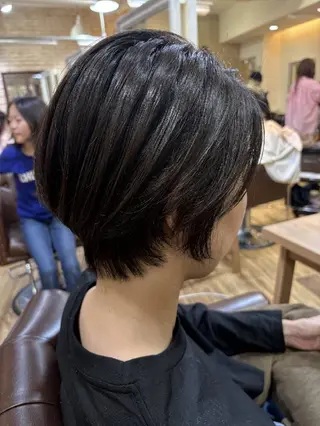 ショート Lycka所属・山村 亜矢美のヘアスタイル