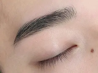 アイブロウ DLbeauty サキホの眉毛・アイブロウイメージ