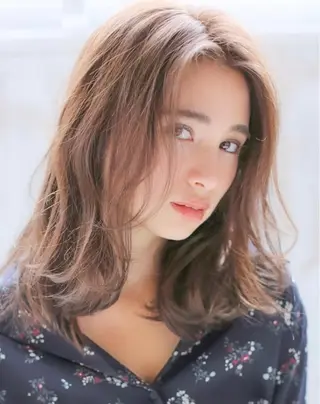 ミディアム beauty: beast 横川店のヘアスタイル