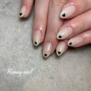 ネイル ココ美ネイルサロン所属・BONNY NAIL 【えみか】のネイルデザイン