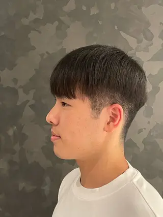 ミディアム 前谷 隆太のヘアスタイル
