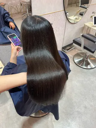 ロング 韓国レイヤーカット/ ハイトーン/マアヤのヘアスタイル