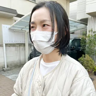 ミディアム アラキチヒロ THE REMMYのヘアスタイル