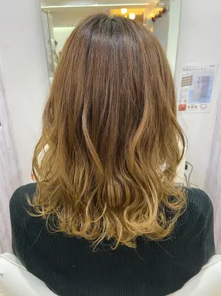 カラー 後藤 麻子のマツエク・マツパデザイン