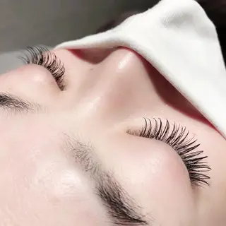 マツエク・マツパ 桜 成美のエステ・リラクイメージ