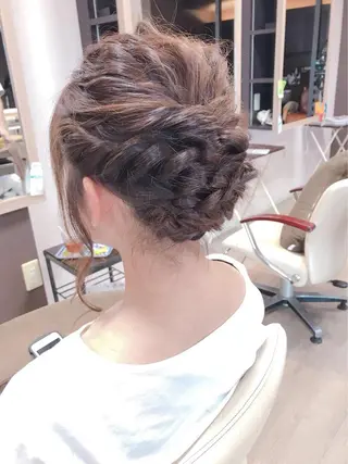 セミロング M.arc 【マーキ】のヘアスタイル