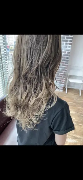 ロング カラー 木下大地 HAIR Oneのヘアスタイル