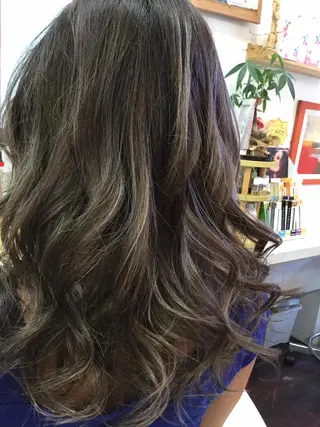 セミロング 加藤 直樹のヘアスタイル