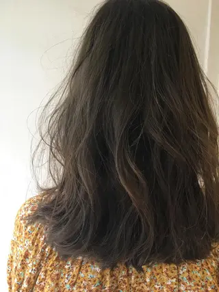 ミディアム セミロング カラー yuki hair所属・yuki watanabeのヘアスタイル