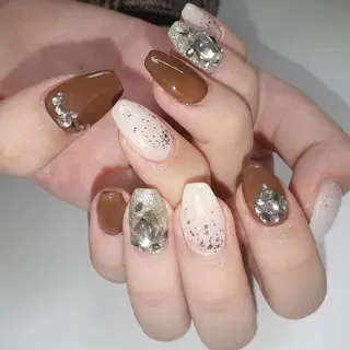ネイル Nail leef《リーフ》所属・kahosan 𓆉のネイルデザイン