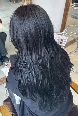 ロング カラー 遠藤 日和のヘアスタイル